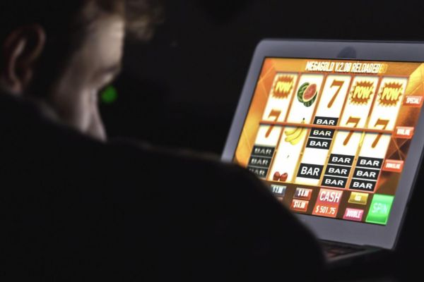 errores comunes al jugar tragamonedas al no usar bonos de bienvenida